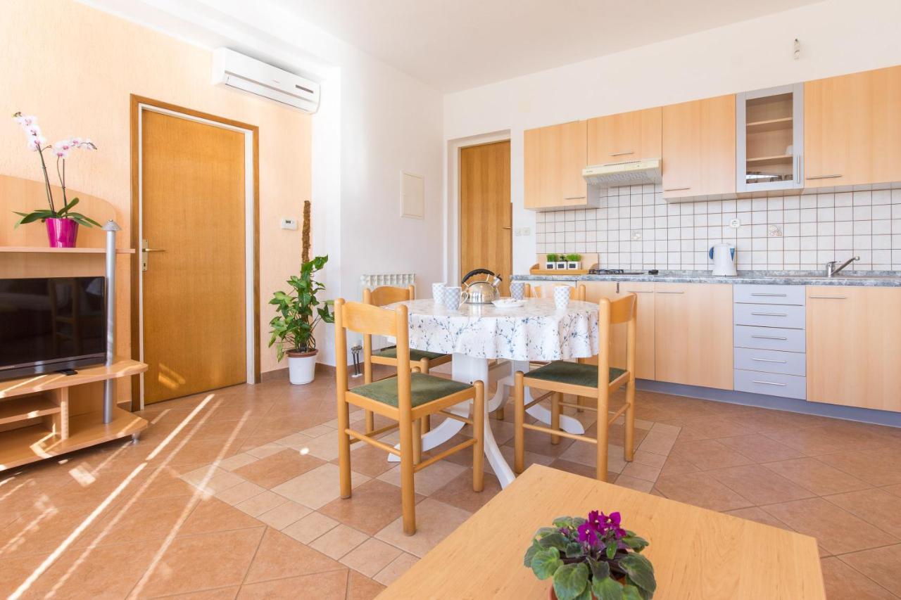 Villa Paradiso Punat Εξωτερικό φωτογραφία